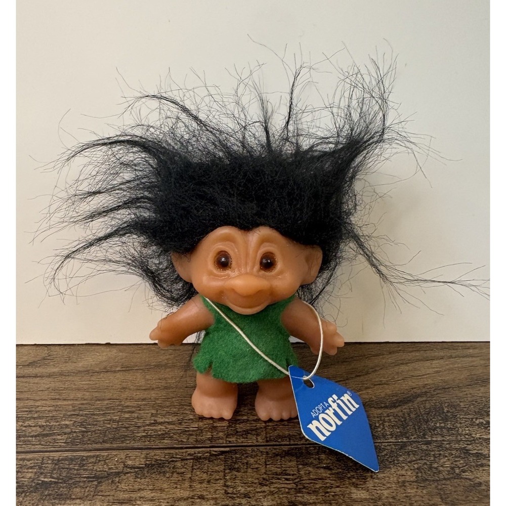 Vintage Dam Troll The Tiny Ones Norfin 3" Doll 502 Denmark Green Shirt Tag
